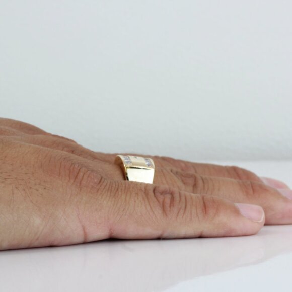 14k Yellow Gold Men's Cubic Zirconia CZ Star Ring - Picture 7 of 8